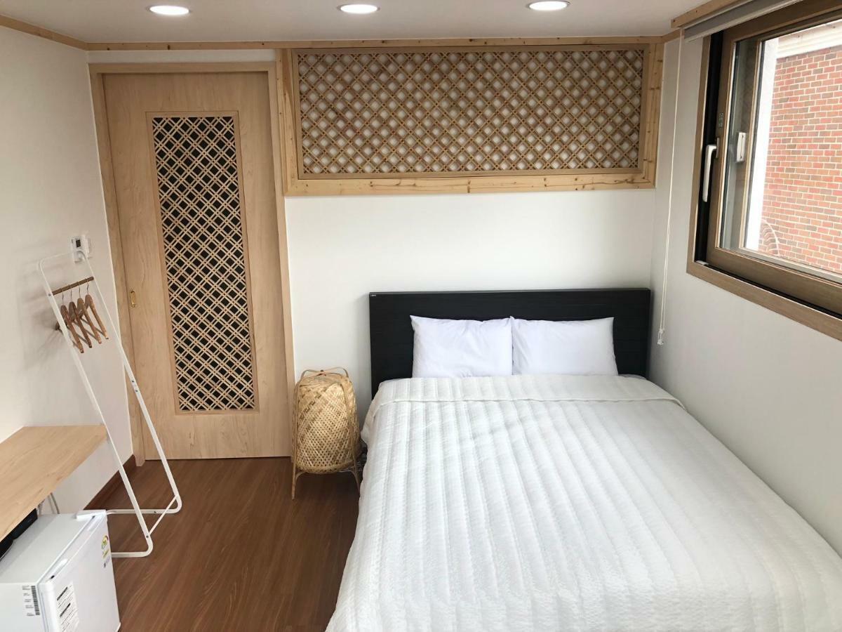 Cheukhudong 19Beonji Guest House Mokpo Exterior foto
